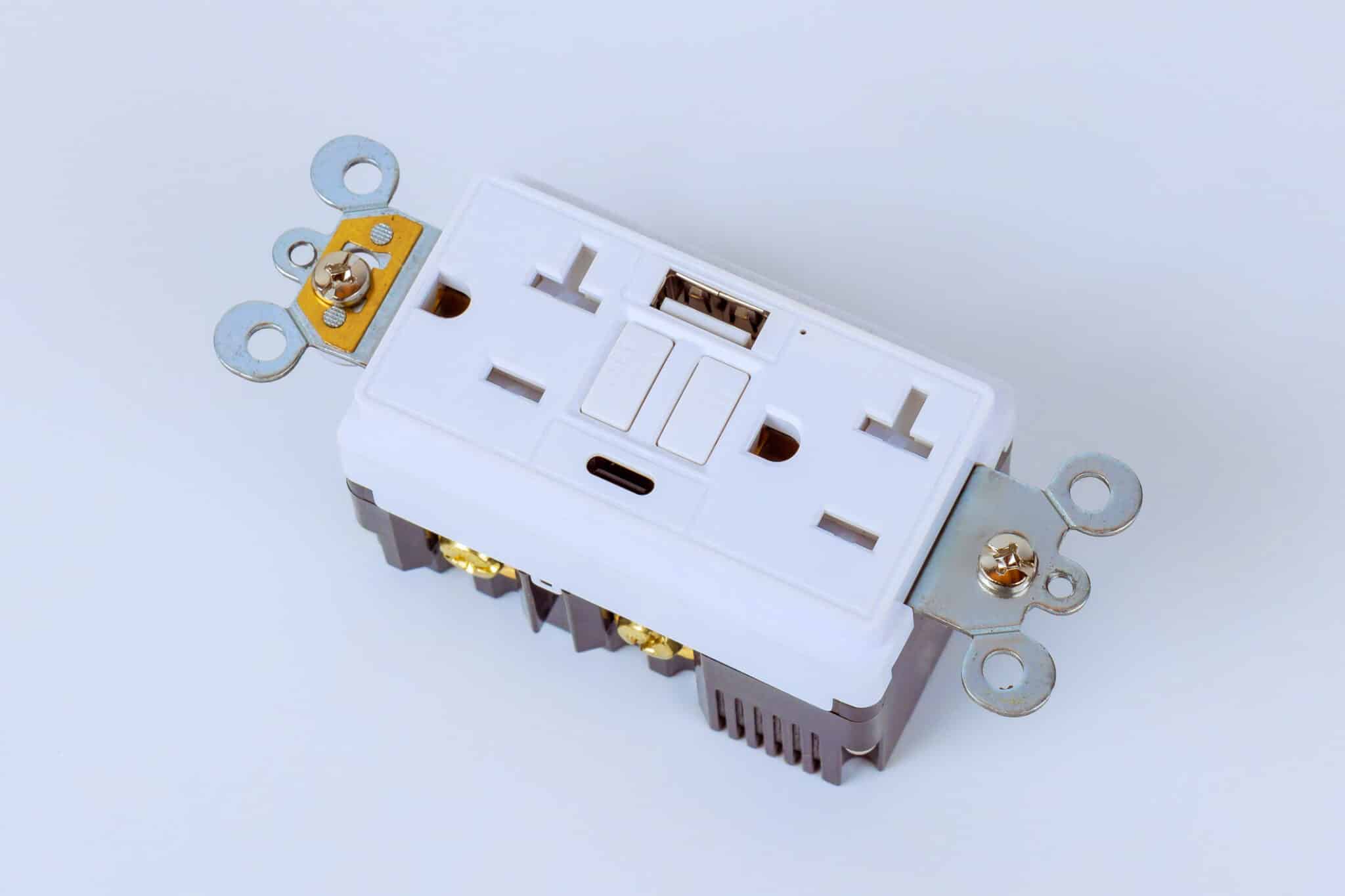 Installing GFCI Outlets in Your Home 1 GFCI Outlets.